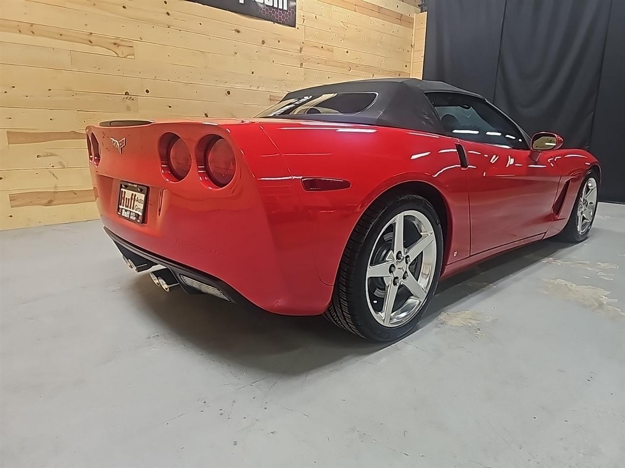 Chevrolet Corvette 2dr Conv 2006