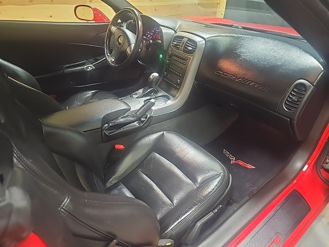 Chevrolet Corvette 2dr Conv 2006