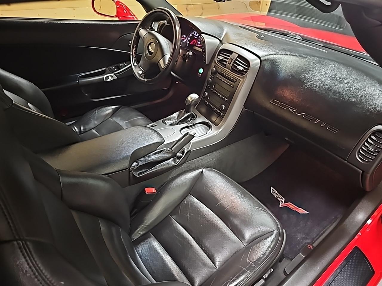 Chevrolet Corvette 2dr Conv 2006