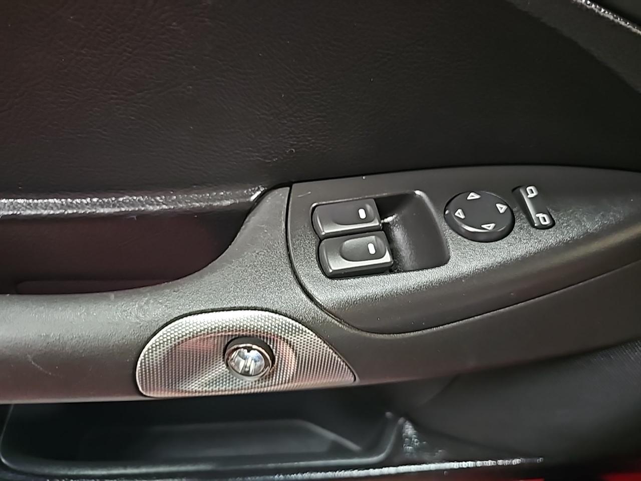 Chevrolet Corvette 2dr Conv 2006