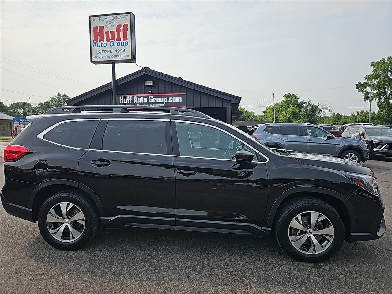 Subaru Ascent Premium 8-Passenger 2024