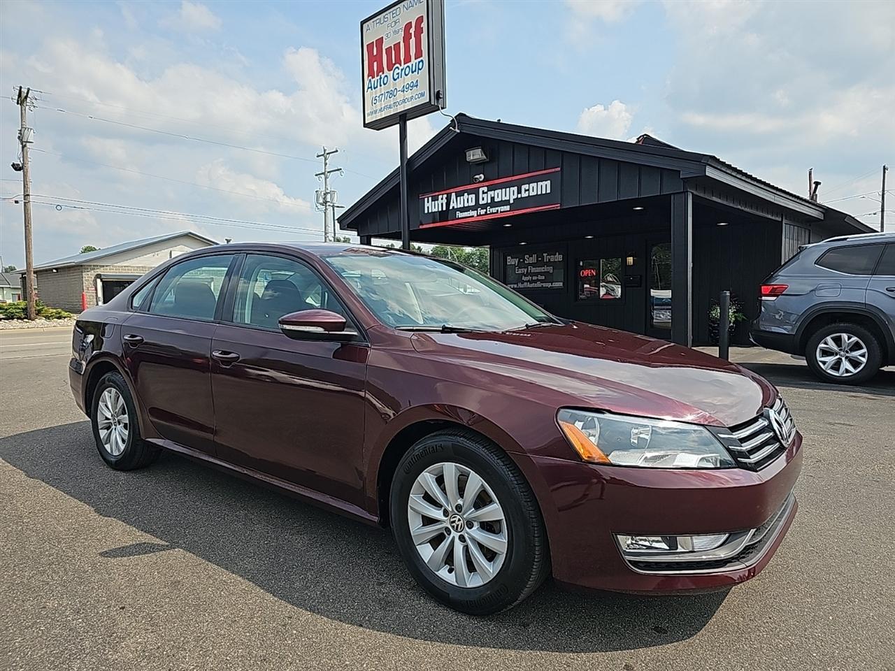 2012 Volkswagen Passat 4dr Sdn 2.5L Auto S w/Appearance PZEV