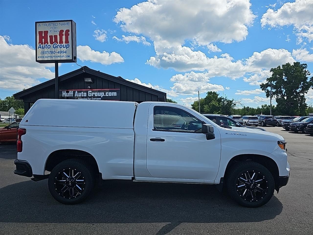 Chevrolet Silverado 1500 2WD Reg Cab 126" Work Truck 2023