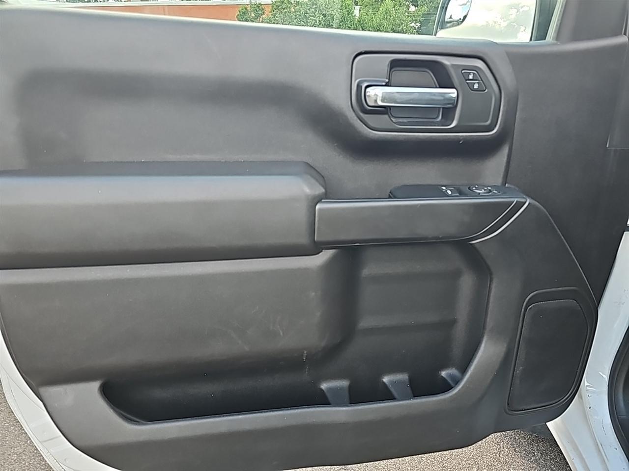 Chevrolet Silverado 1500 2WD Reg Cab 126" Work Truck 2023