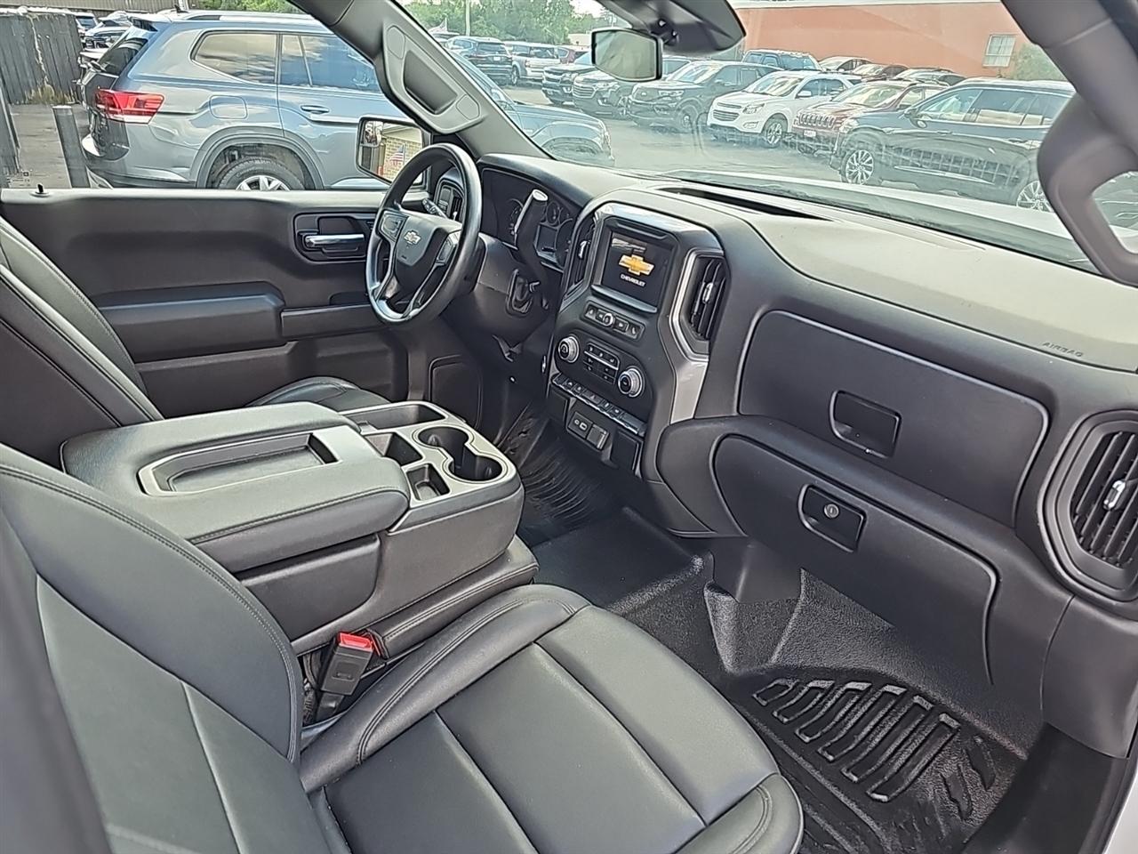 Chevrolet Silverado 1500 2WD Reg Cab 126" Work Truck 2023
