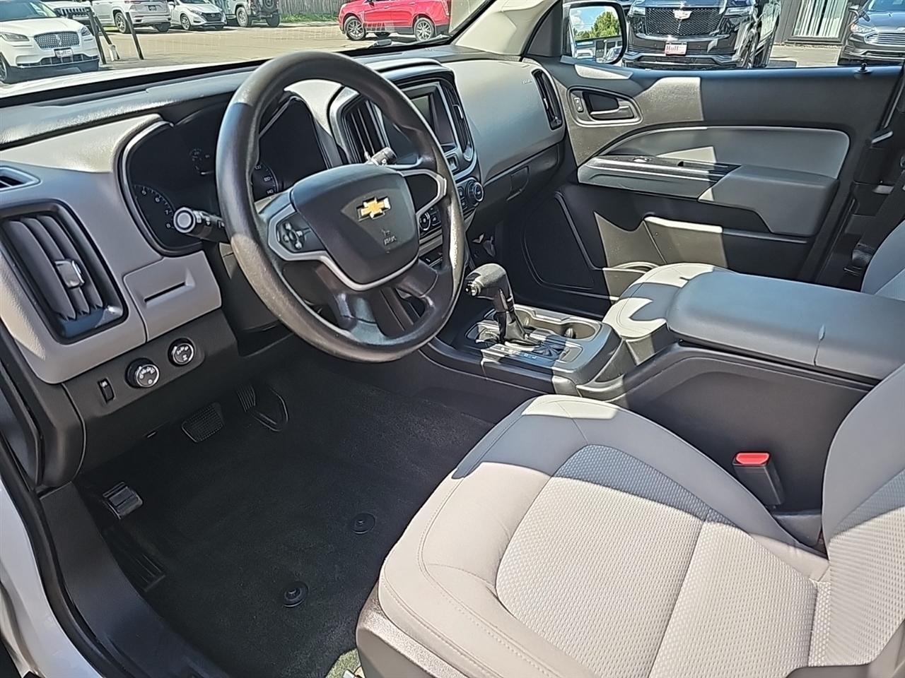 Chevrolet Colorado 4WD Ext Cab 128.3" WT 2017