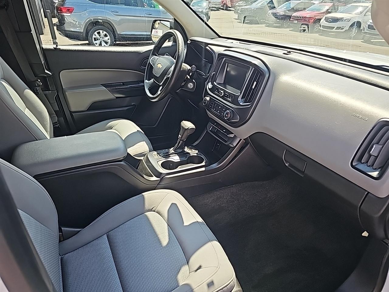 Chevrolet Colorado 4WD Ext Cab 128.3" WT 2017