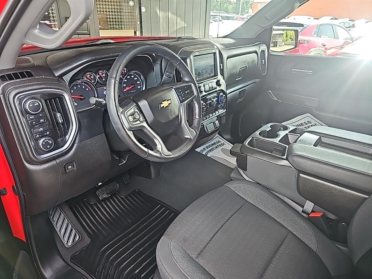 Chevrolet Silverado 1500 LTD 4WD Crew Cab 147" LT w/2FL 2022