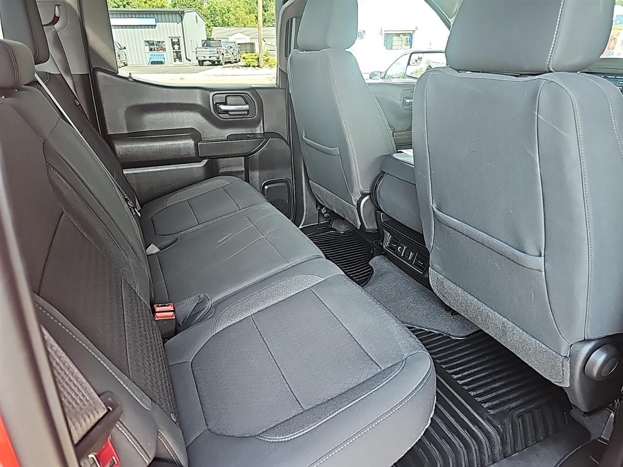 Chevrolet Silverado 1500 LTD 4WD Crew Cab 147" LT w/2FL 2022