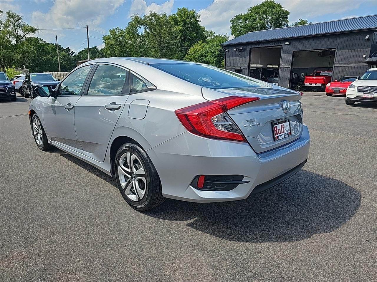 Honda Civic Sedan LX CVT 2018