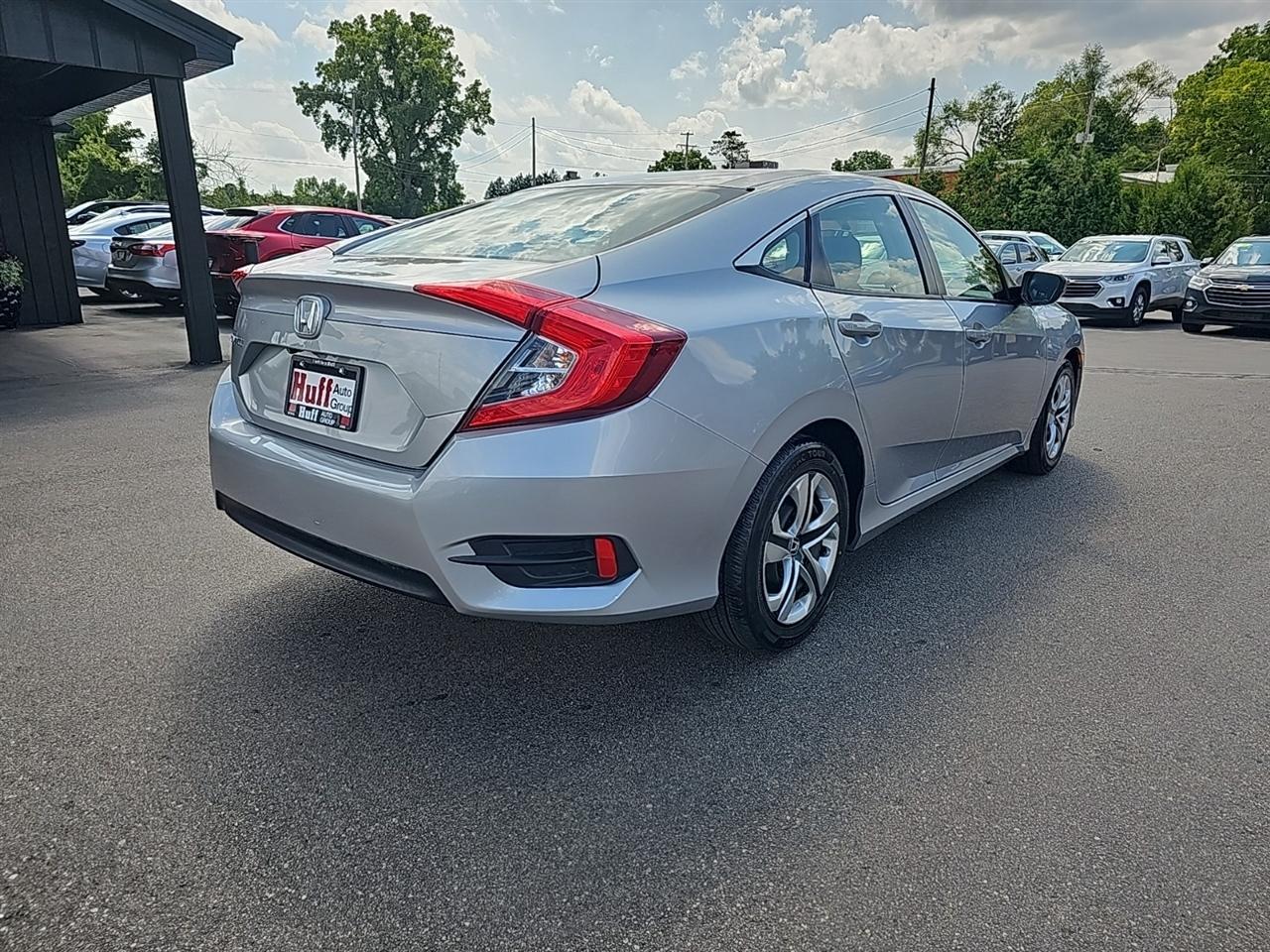 Honda Civic Sedan LX CVT 2018
