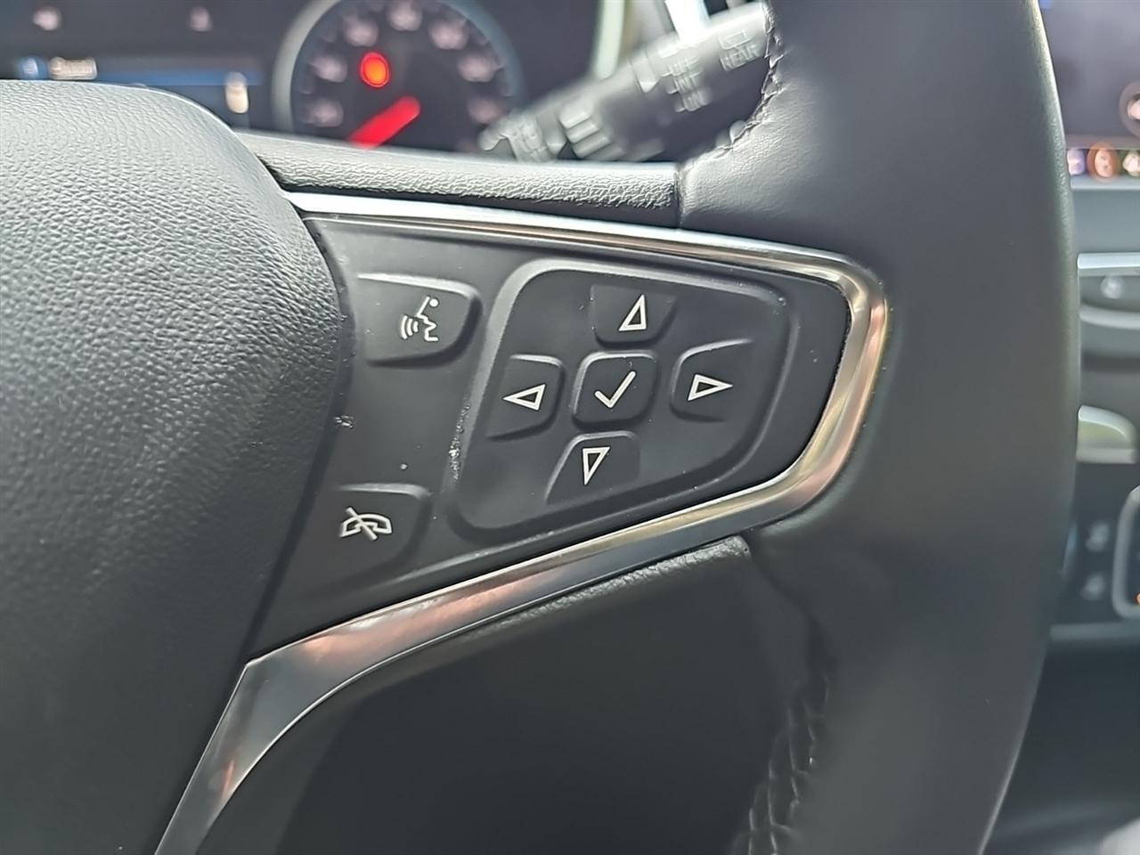 Chevrolet Equinox AWD 4dr LT w/1LT 2024