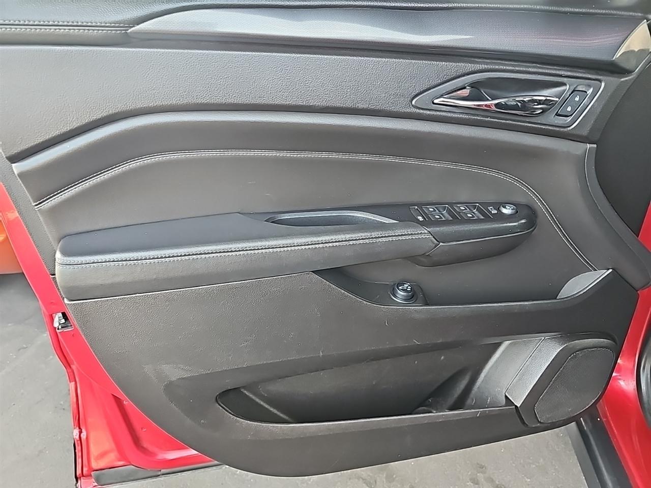 Cadillac SRX AWD 4dr Performance Collection 2016