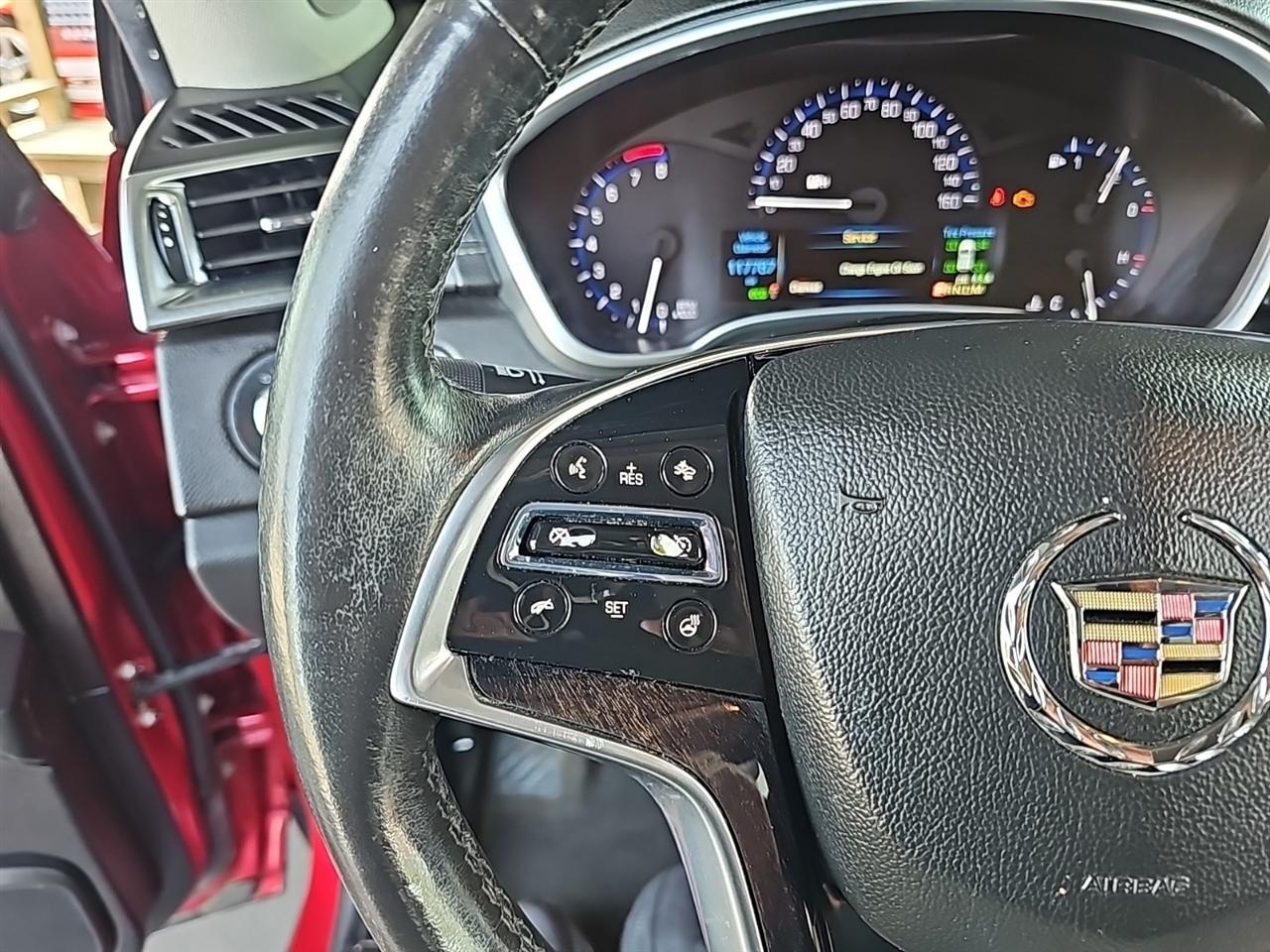 Cadillac SRX AWD 4dr Performance Collection 2016