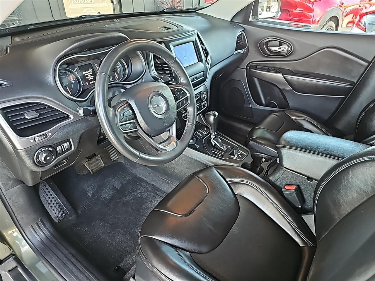 Jeep Cherokee Latitude Plus 4x4 2021