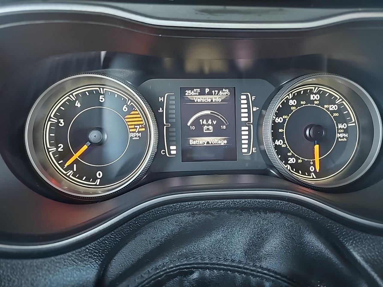 Jeep Cherokee Latitude Plus 4x4 2021
