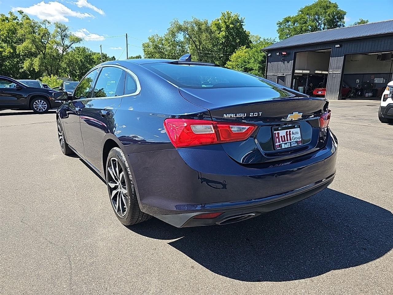 Chevrolet Malibu 4dr Sdn LT w/2LT 2016