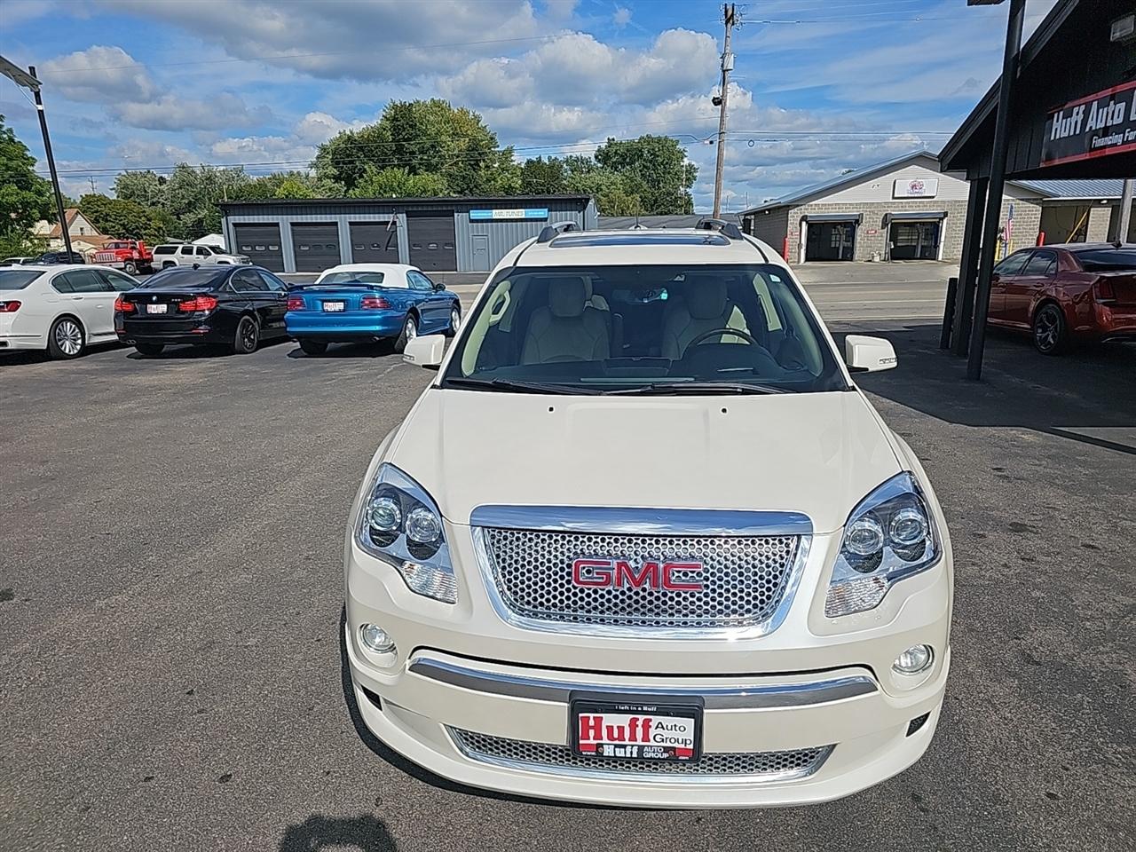 GMC Acadia AWD 4dr Denali 2011