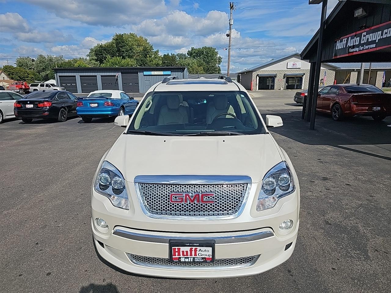 GMC Acadia AWD 4dr Denali 2011