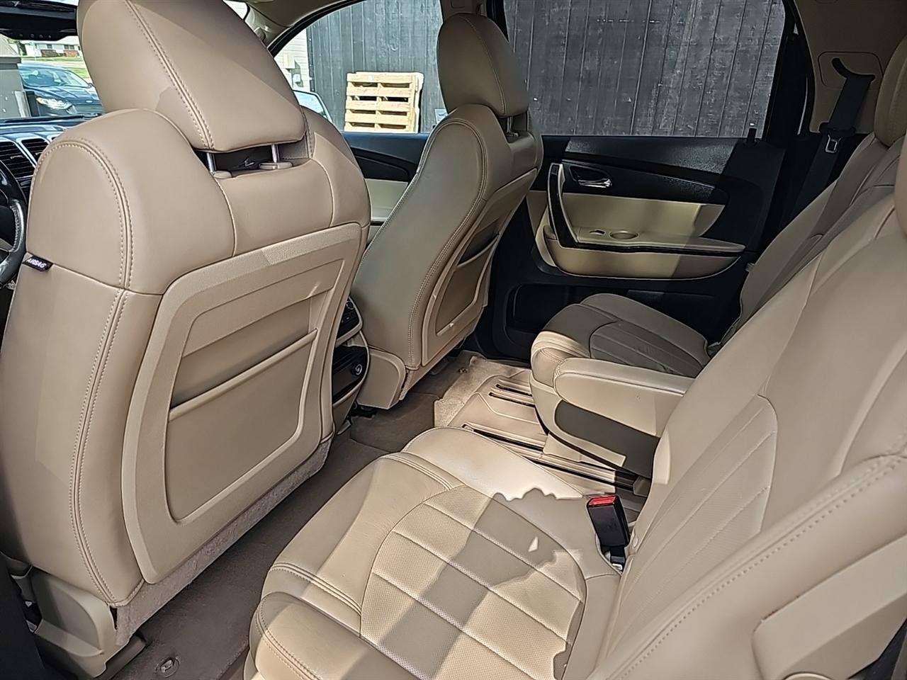 GMC Acadia AWD 4dr Denali 2011