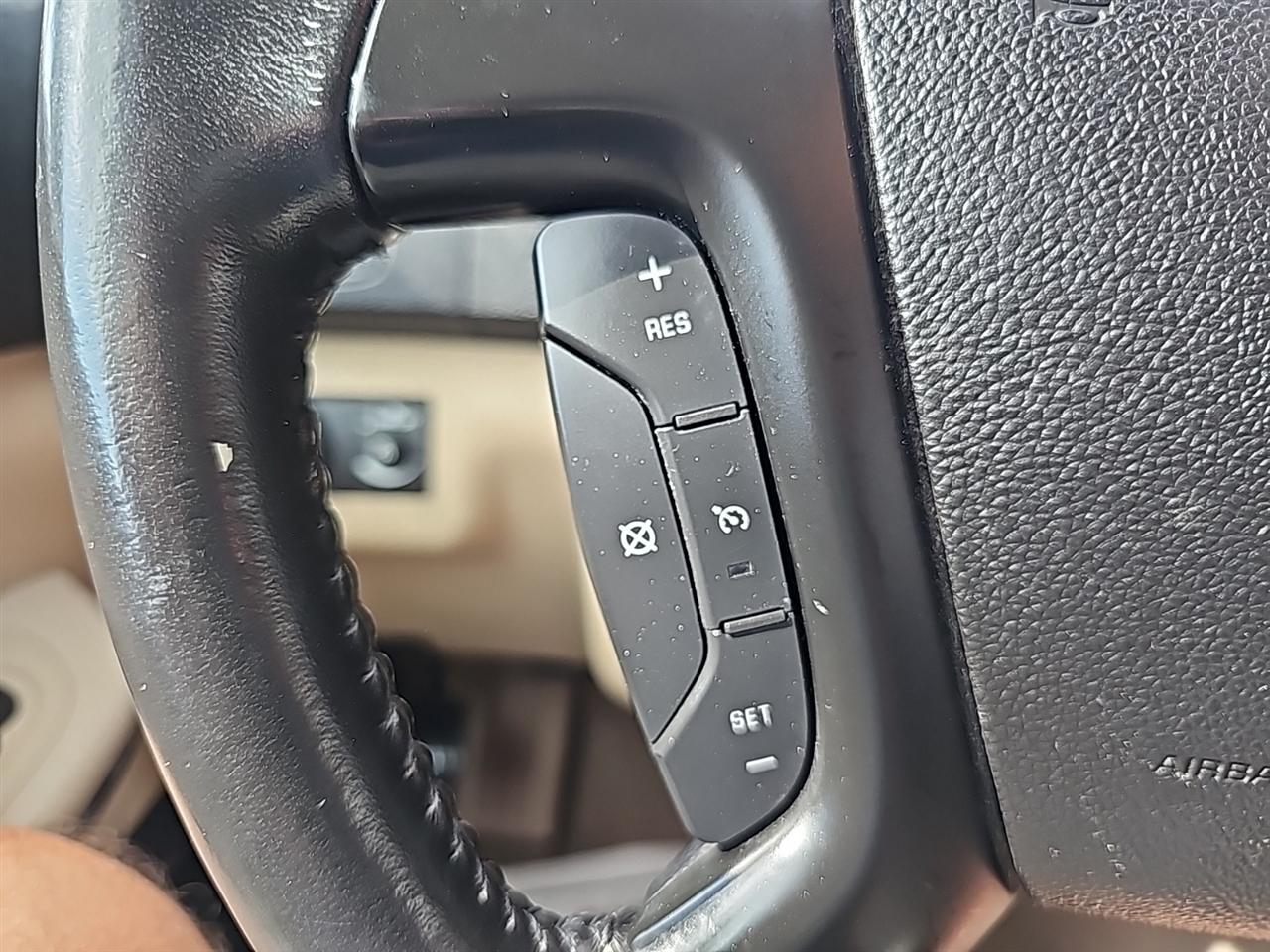 GMC Acadia AWD 4dr Denali 2011