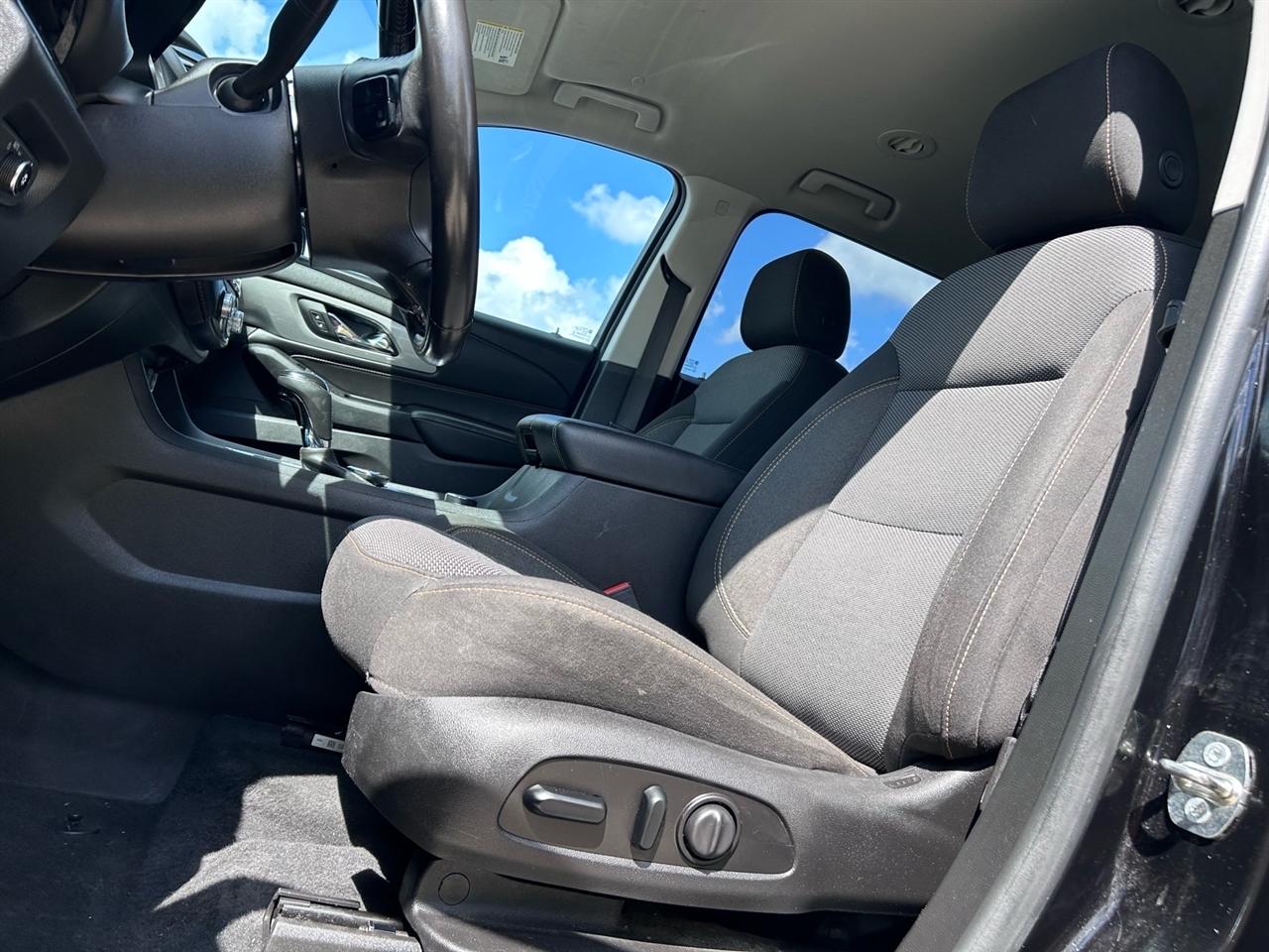 Chevrolet Traverse AWD 4dr LT Cloth w/1LT 2018