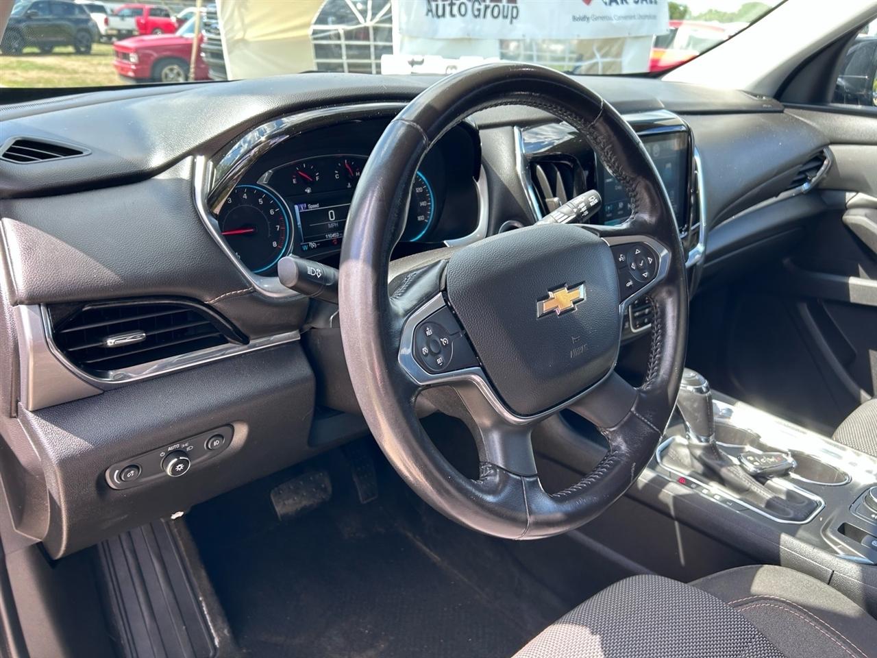 Chevrolet Traverse AWD 4dr LT Cloth w/1LT 2018