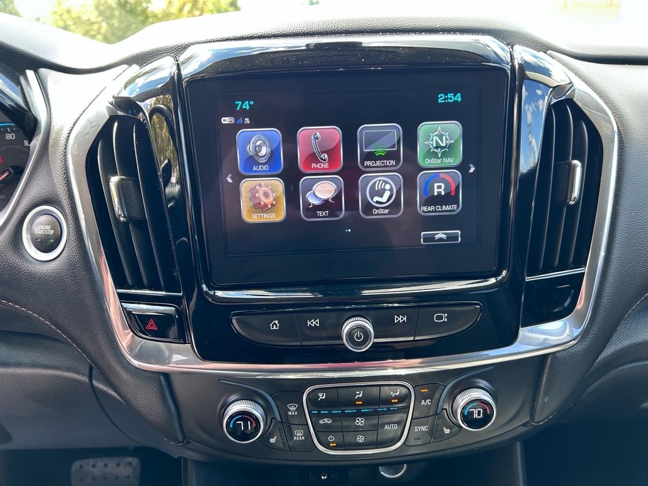 Chevrolet Traverse AWD 4dr LT Cloth w/1LT 2018