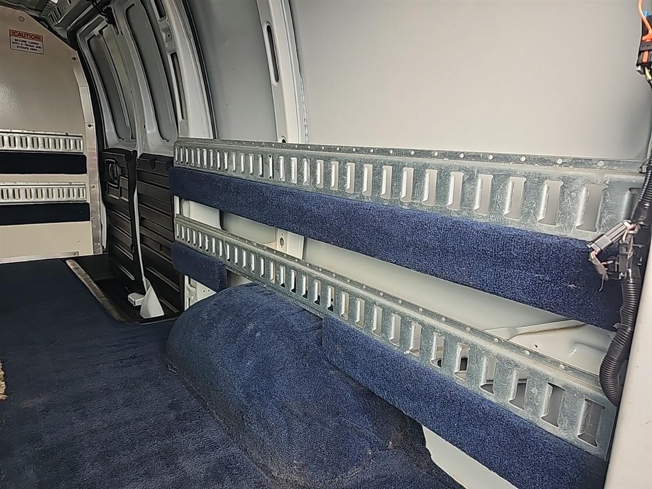 Chevrolet Express Cargo Van RWD 2500 135" 2019