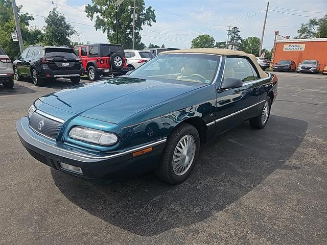 Dk. Green 1993 Chrysler Le Baron Convertible Front-Wheel Drive 4-Speed Automatic