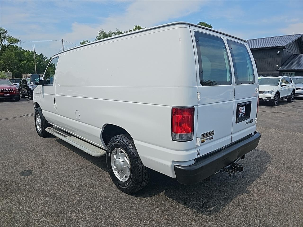 Ford Econoline Cargo Van E-250 Recreational 2014