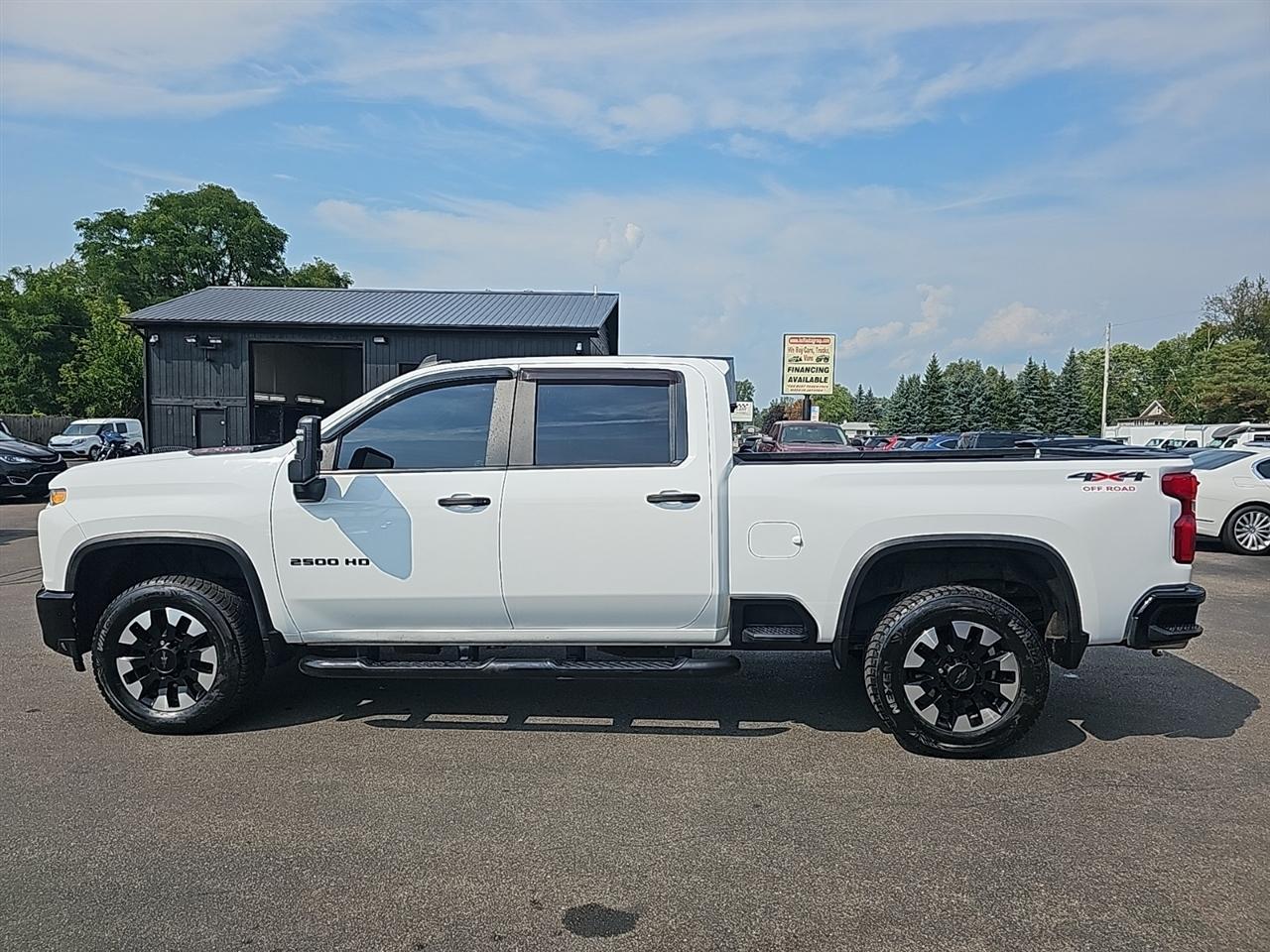 Chevrolet Silverado 2500HD 4WD Crew Cab 159" Custom 2020