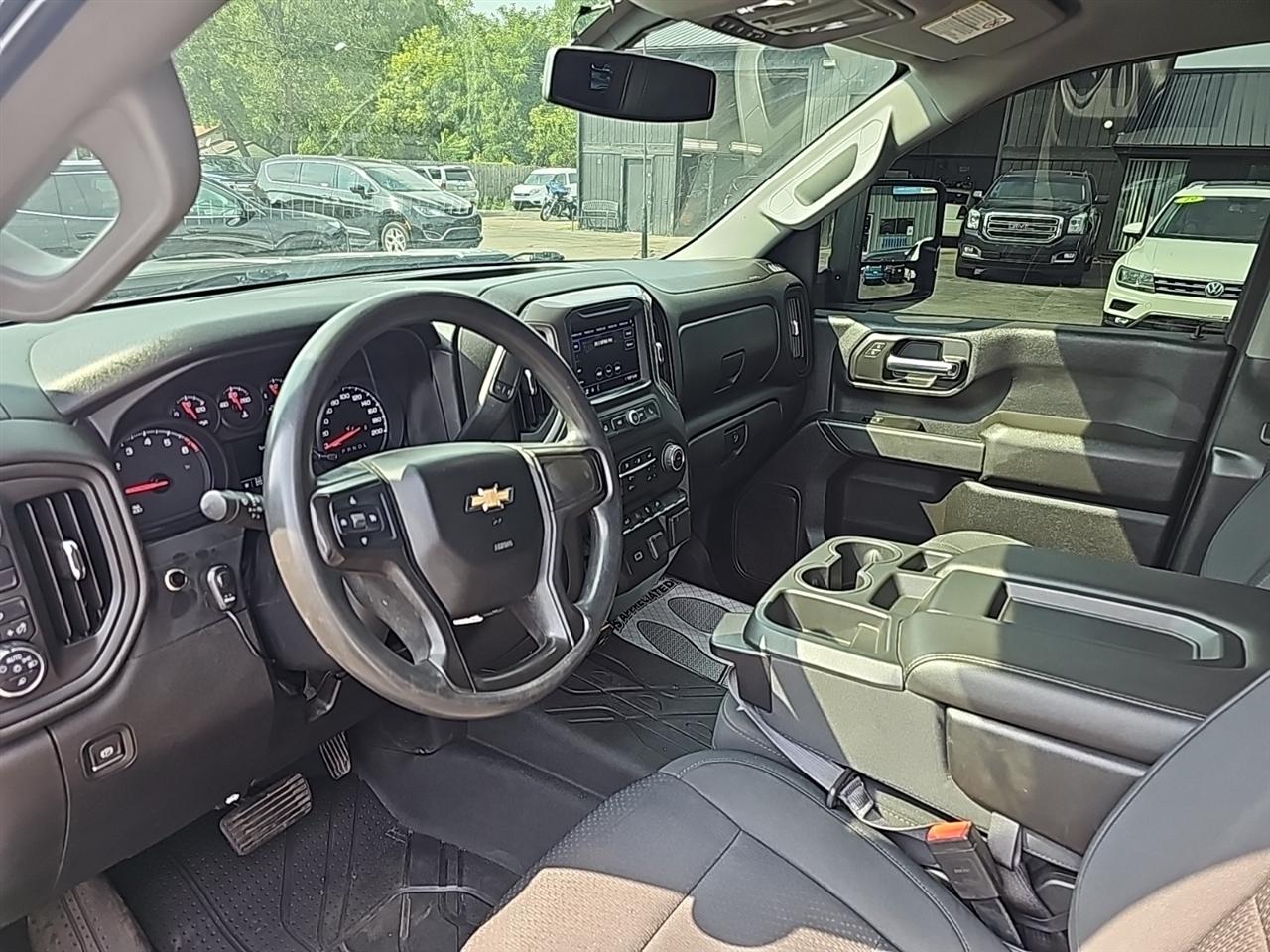 Chevrolet Silverado 2500HD 4WD Crew Cab 159" Custom 2020