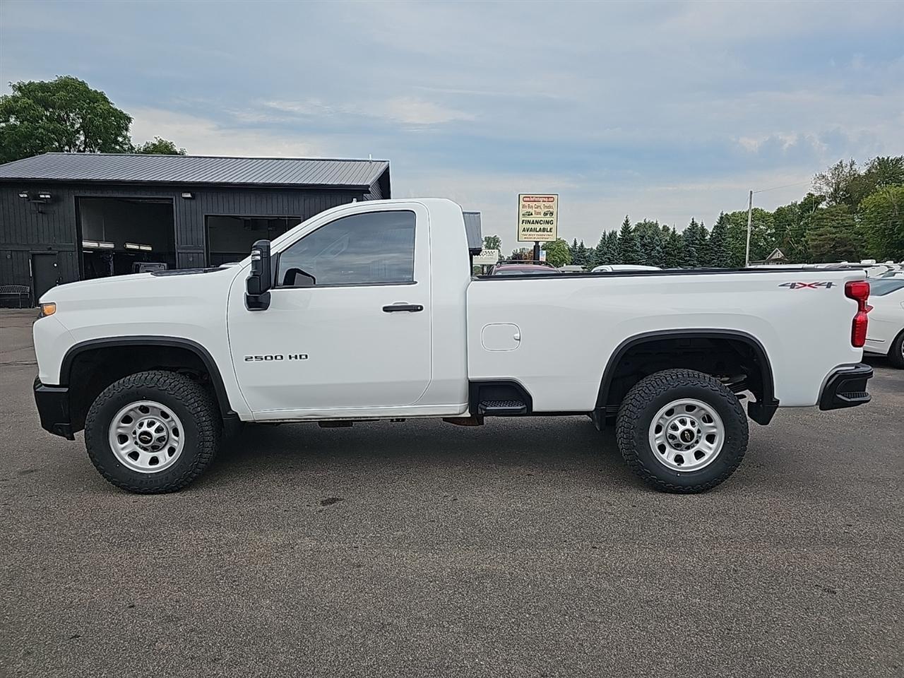Chevrolet Silverado 2500HD 4WD Reg Cab 142" Work Truck 2022