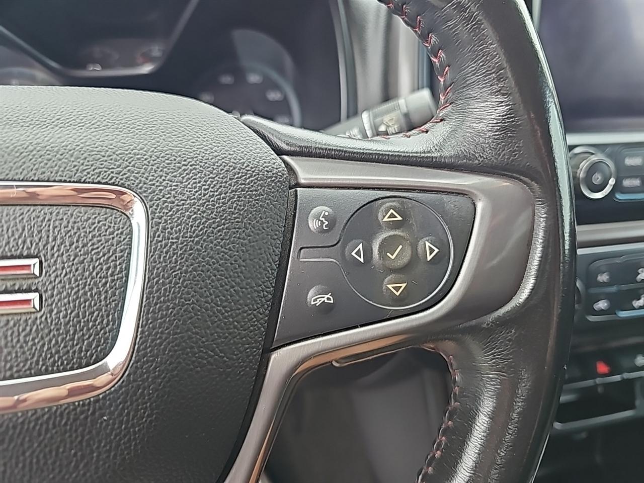 GMC Canyon 4WD Crew Cab 128.3" All Terrain w/Cloth 2018