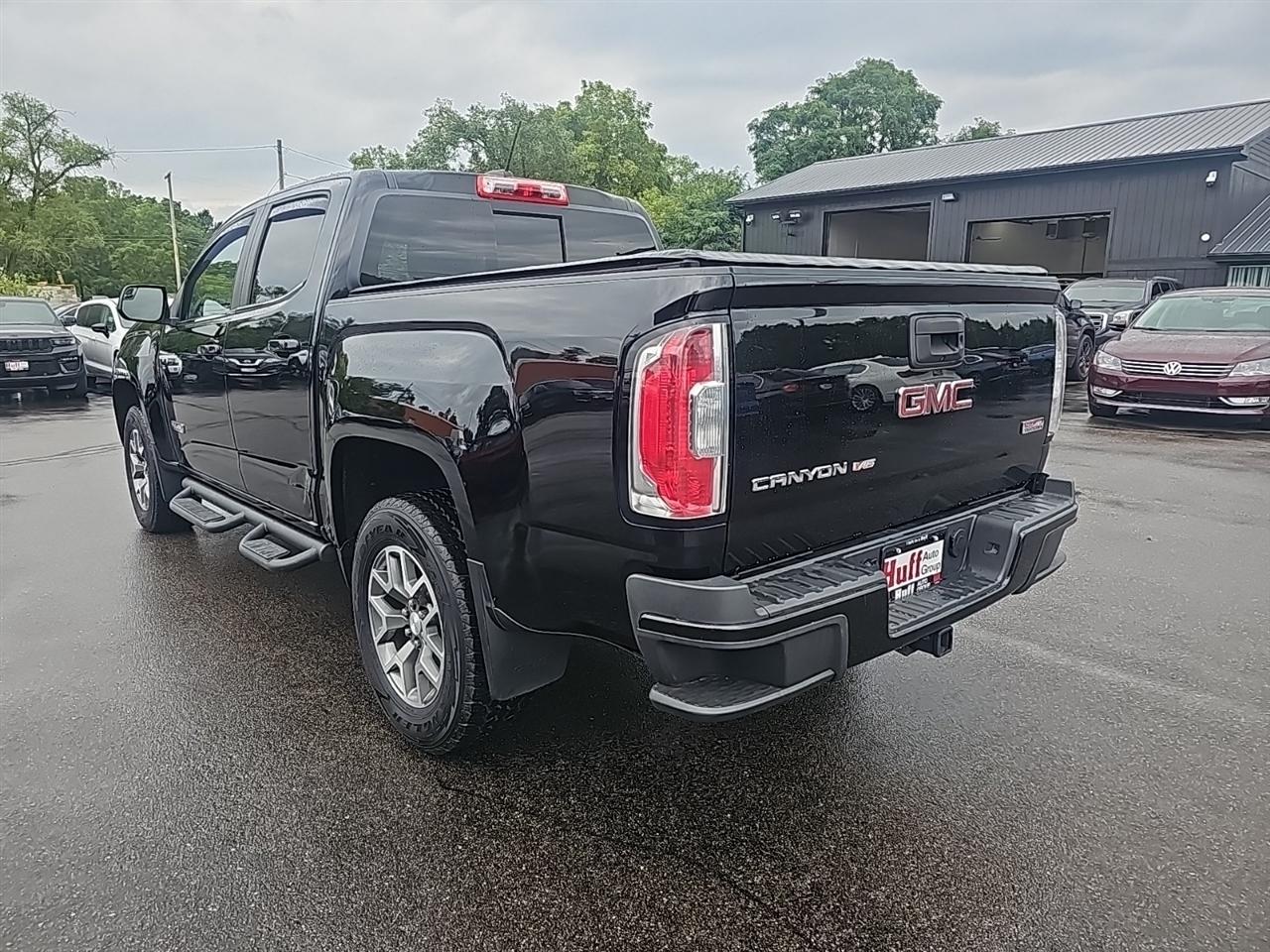 GMC Canyon 4WD Crew Cab 128.3" All Terrain w/Cloth 2018