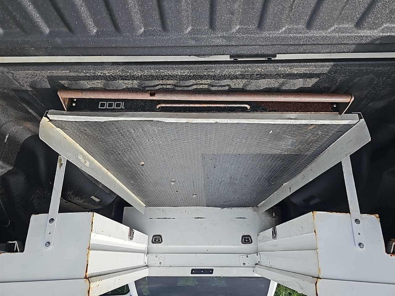 RAM 2500 Tradesman 4x2 Crew Cab 8' Box 2022