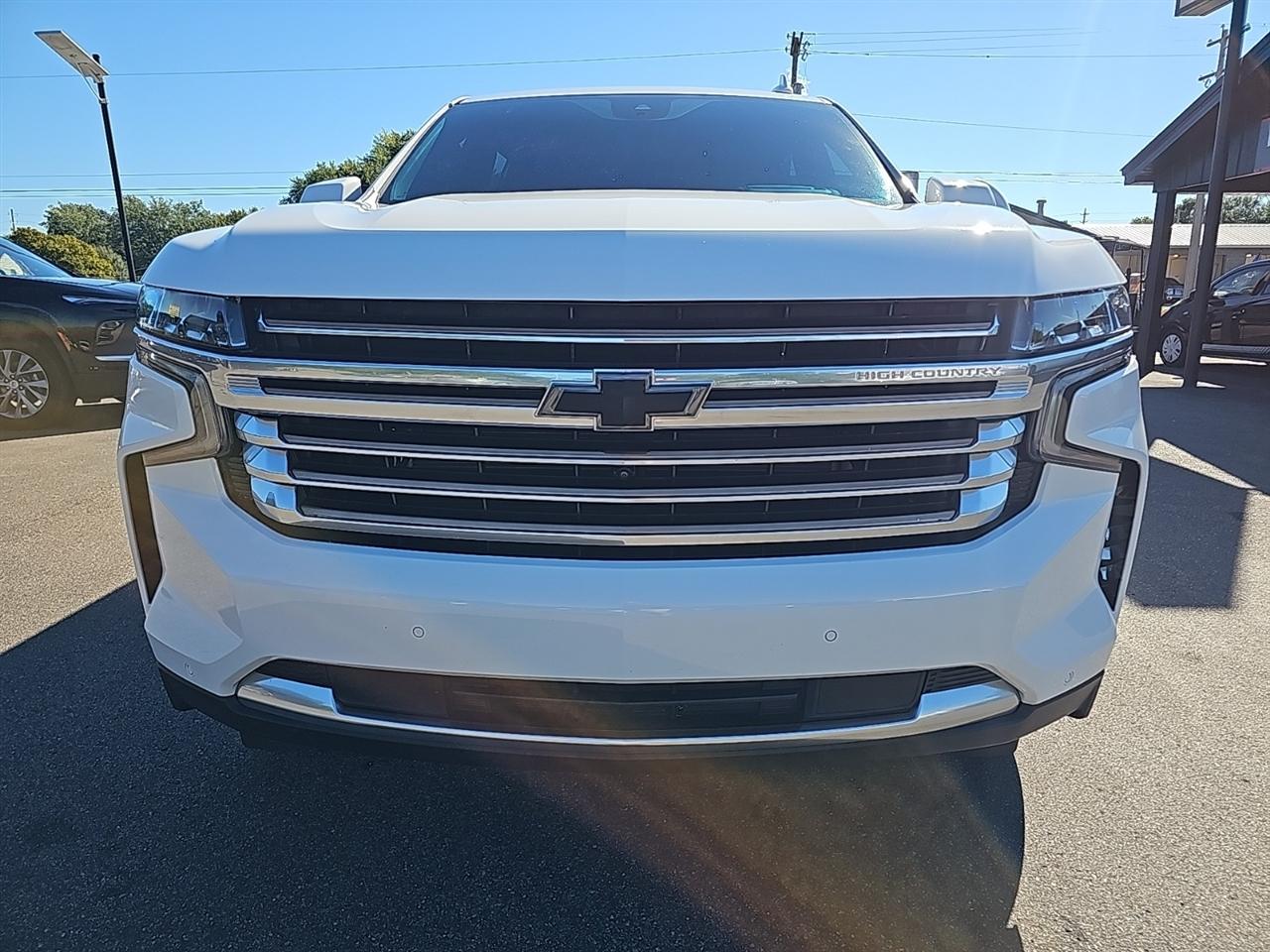 Chevrolet Suburban 4WD 4dr High Country 2024