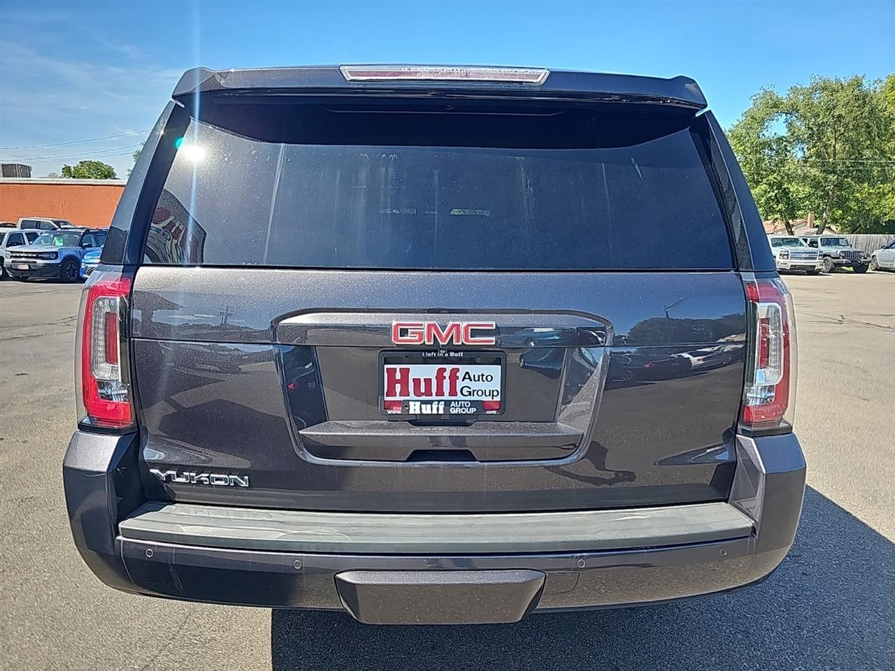 GMC Yukon 4WD 4dr SLT 2015