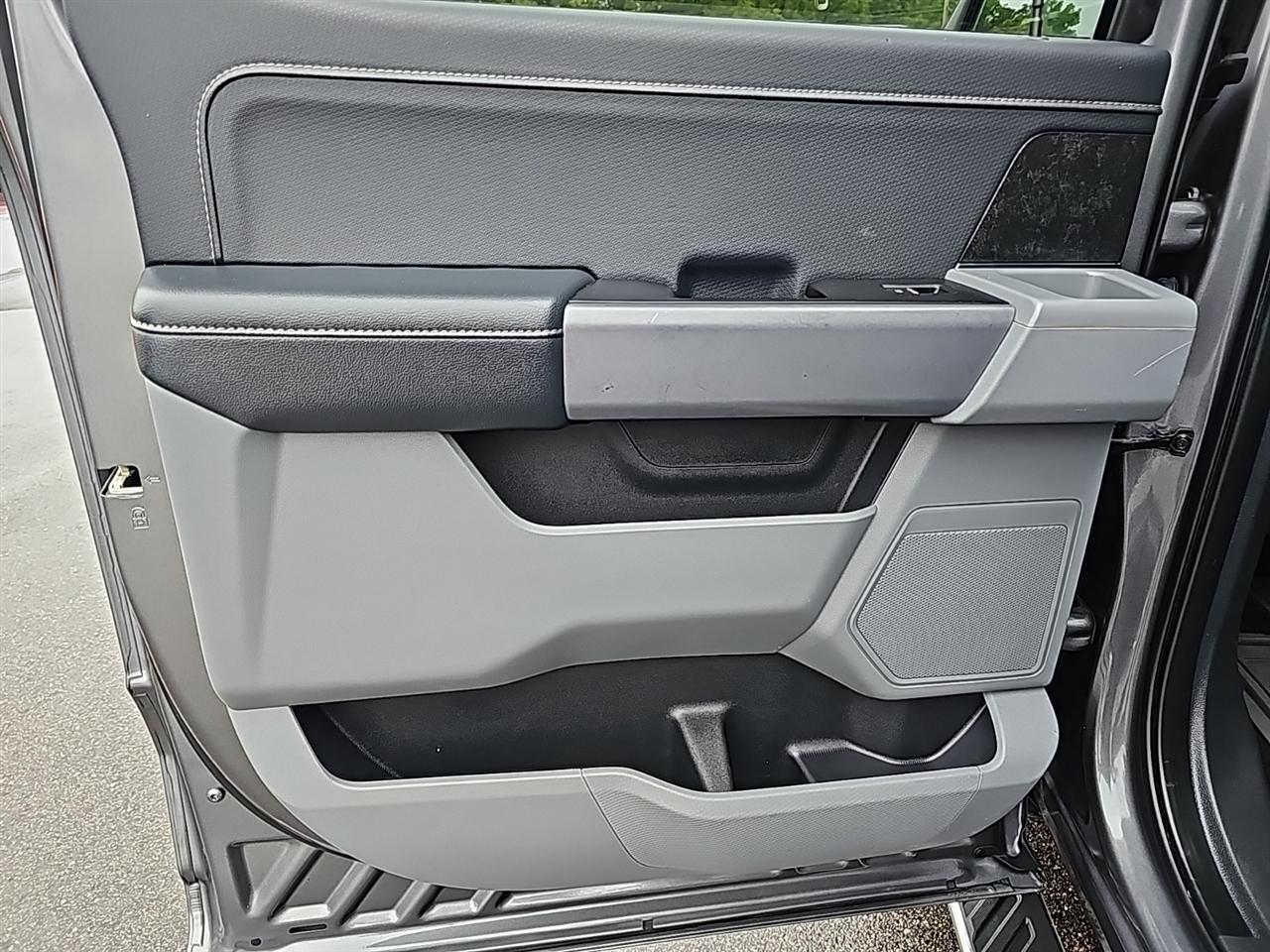 Ford F-150 King Ranch 4WD SuperCrew 5.5' Box 2023