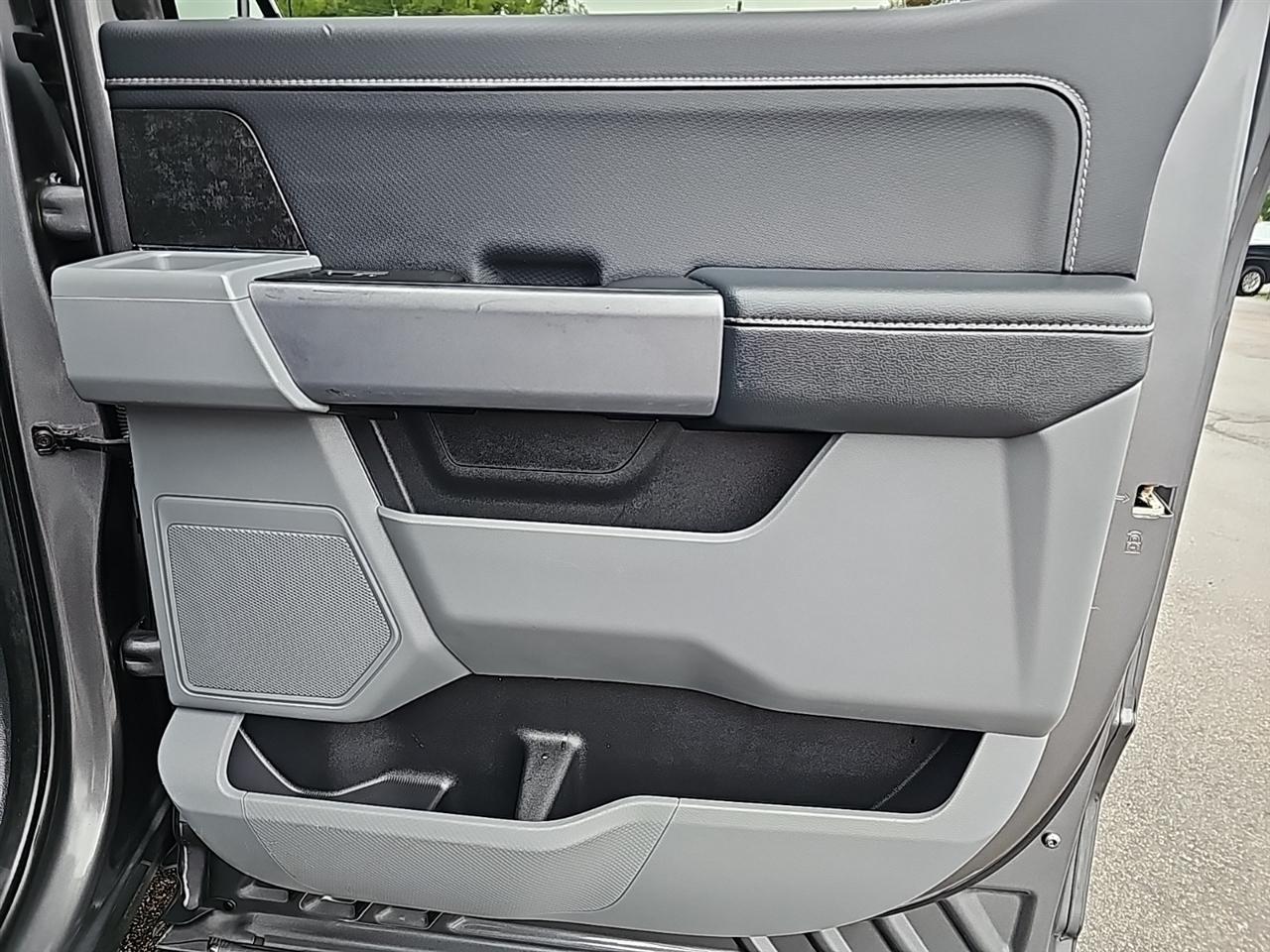 Ford F-150 King Ranch 4WD SuperCrew 5.5' Box 2023