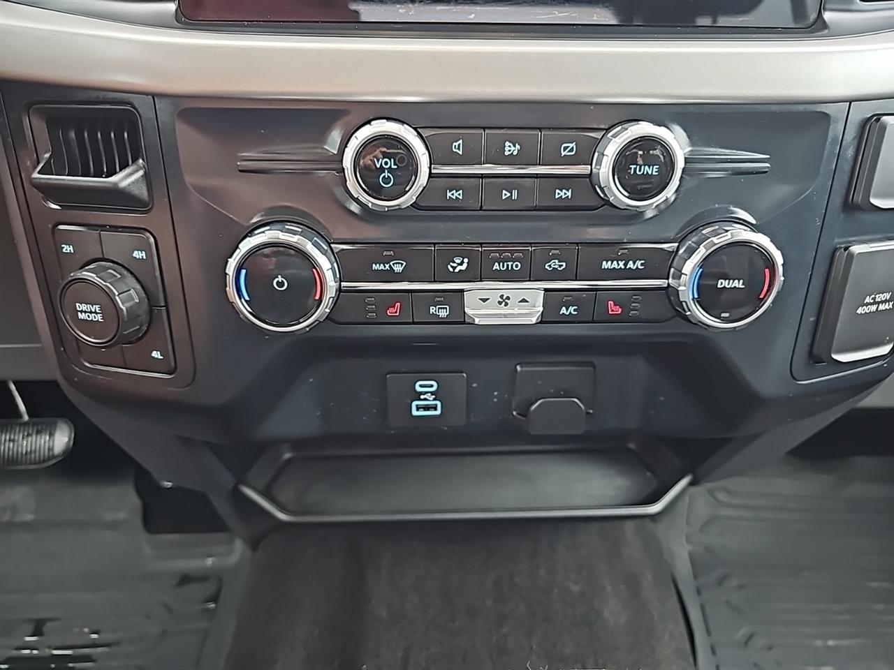 Ford F-150 King Ranch 4WD SuperCrew 5.5' Box 2023