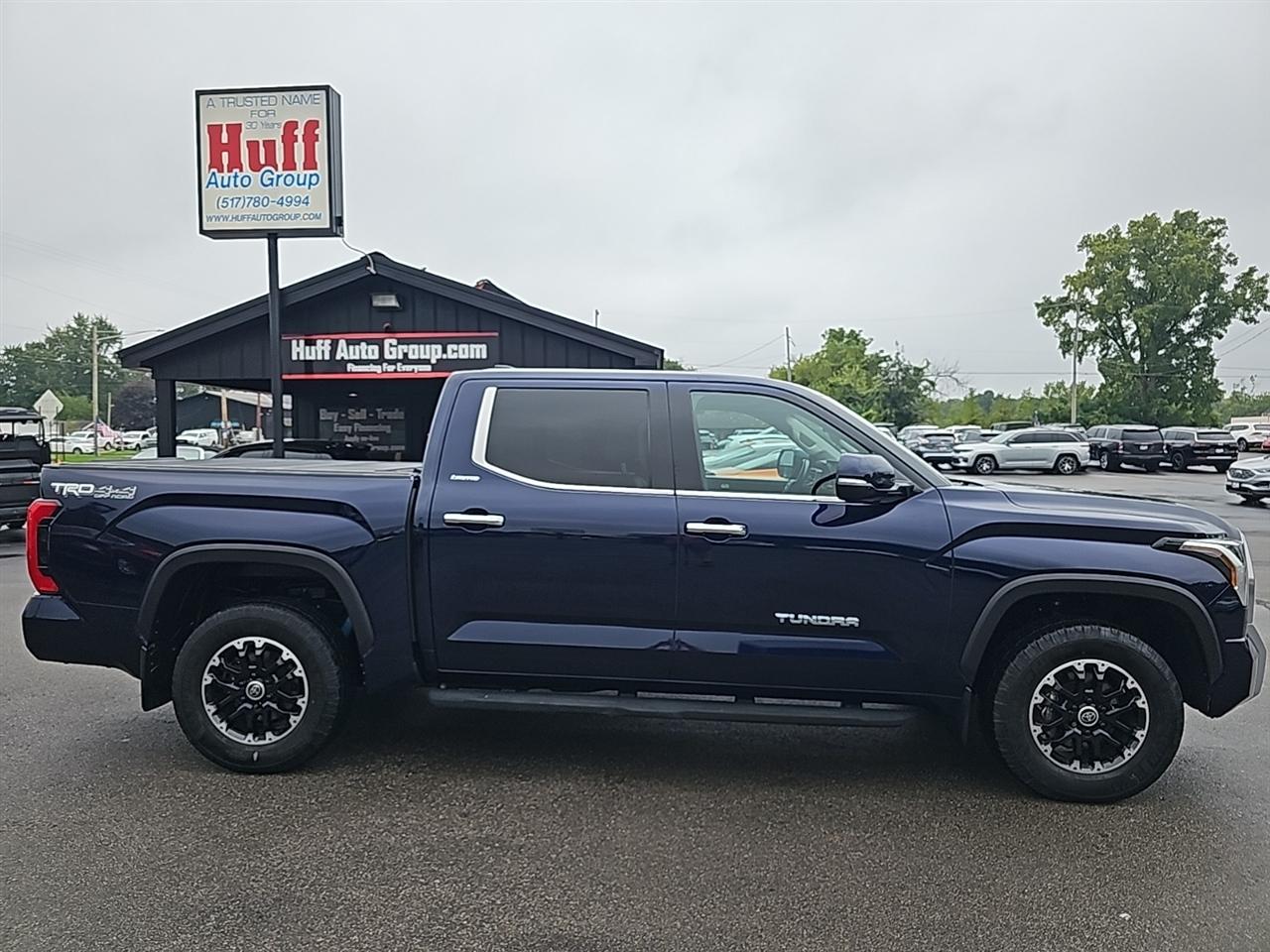 Toyota Tundra 4WD Limited CrewMax 5.5' Bed (Natl) 2022