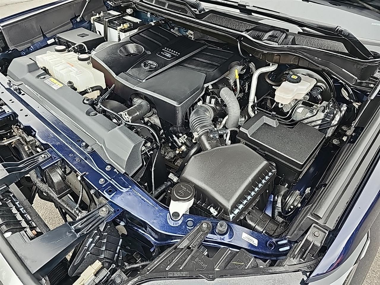 Toyota Tundra 4WD Limited CrewMax 5.5' Bed (Natl) 2022