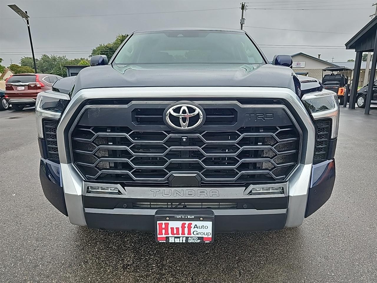 Toyota Tundra 4WD Limited CrewMax 5.5' Bed (Natl) 2022