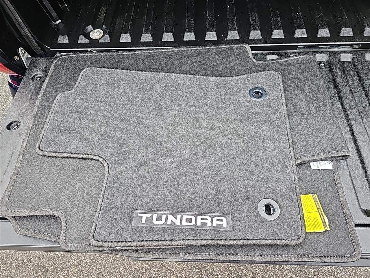 Toyota Tundra 4WD Limited CrewMax 5.5' Bed (Natl) 2022