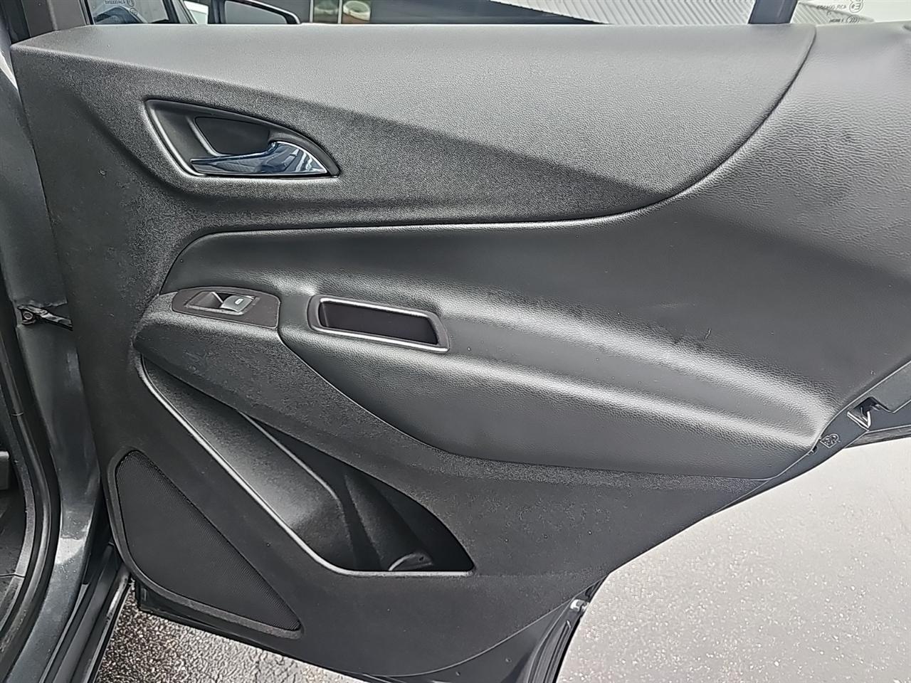Chevrolet Equinox FWD 4dr LT w/1LT 2018