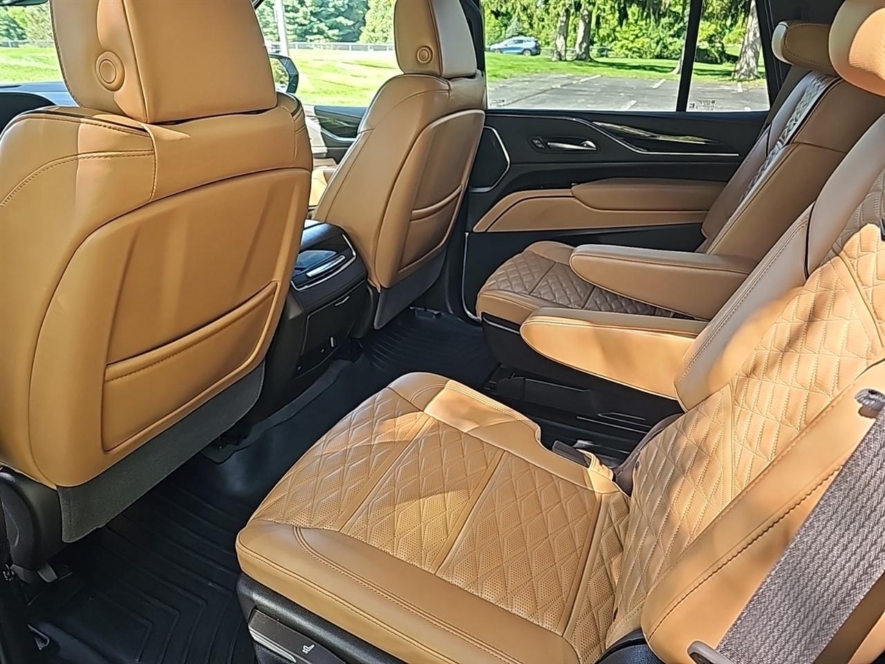 Cadillac Escalade 4WD 4dr Sport 2024