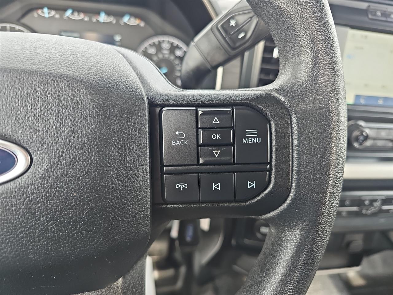 Ford F-150 XLT 4WD Reg Cab 8' Box 2022