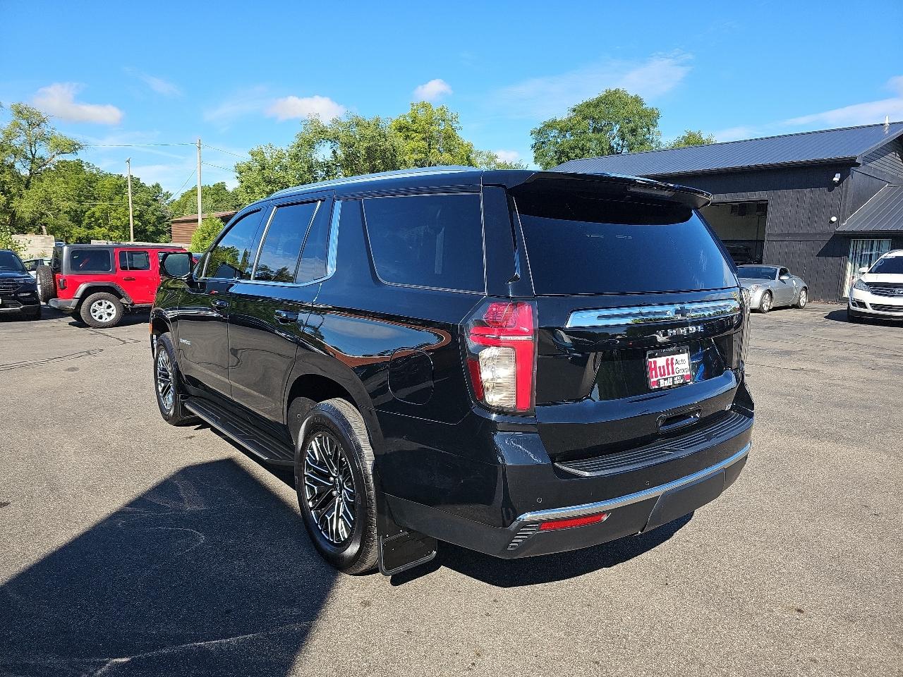Chevrolet Tahoe 4WD 4dr LT 2021